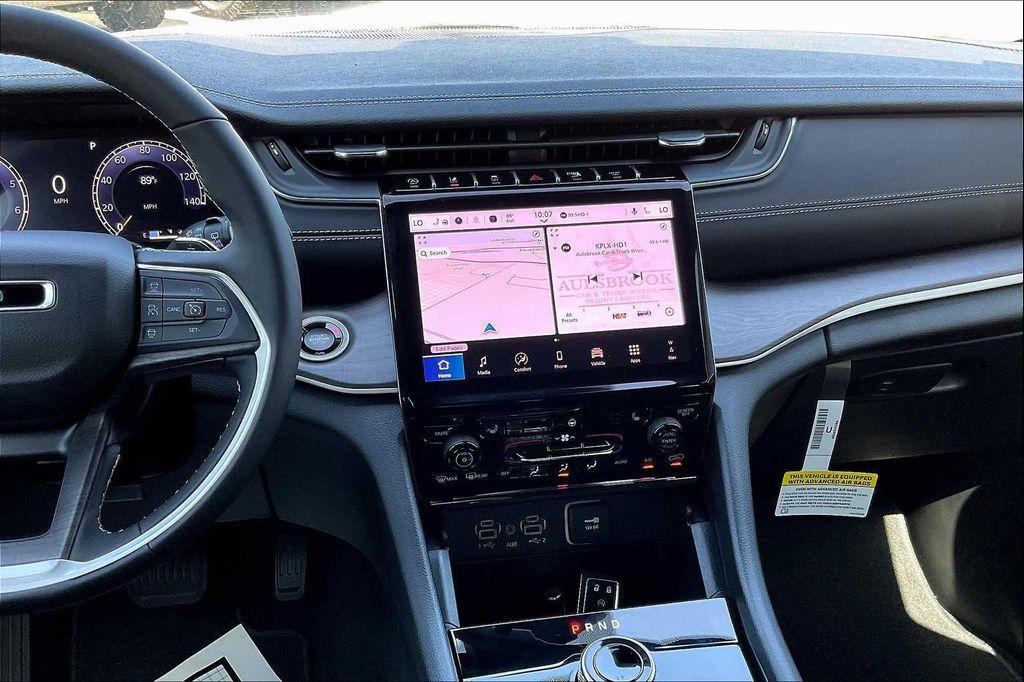 new 2025 Jeep Grand Cherokee car, priced at $42,310