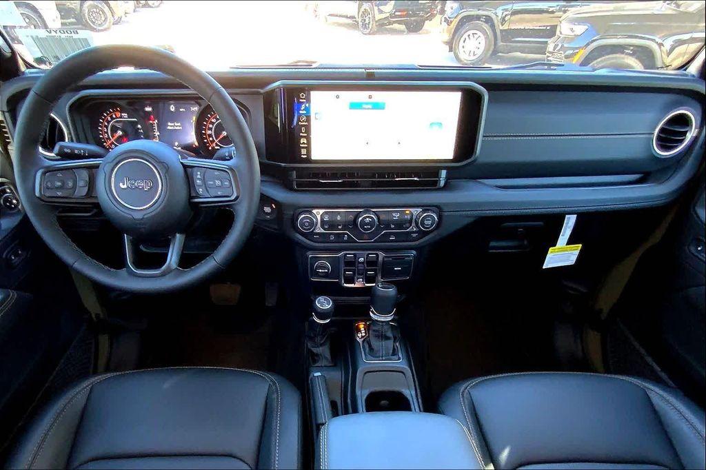 new 2025 Jeep Gladiator car, priced at $46,445