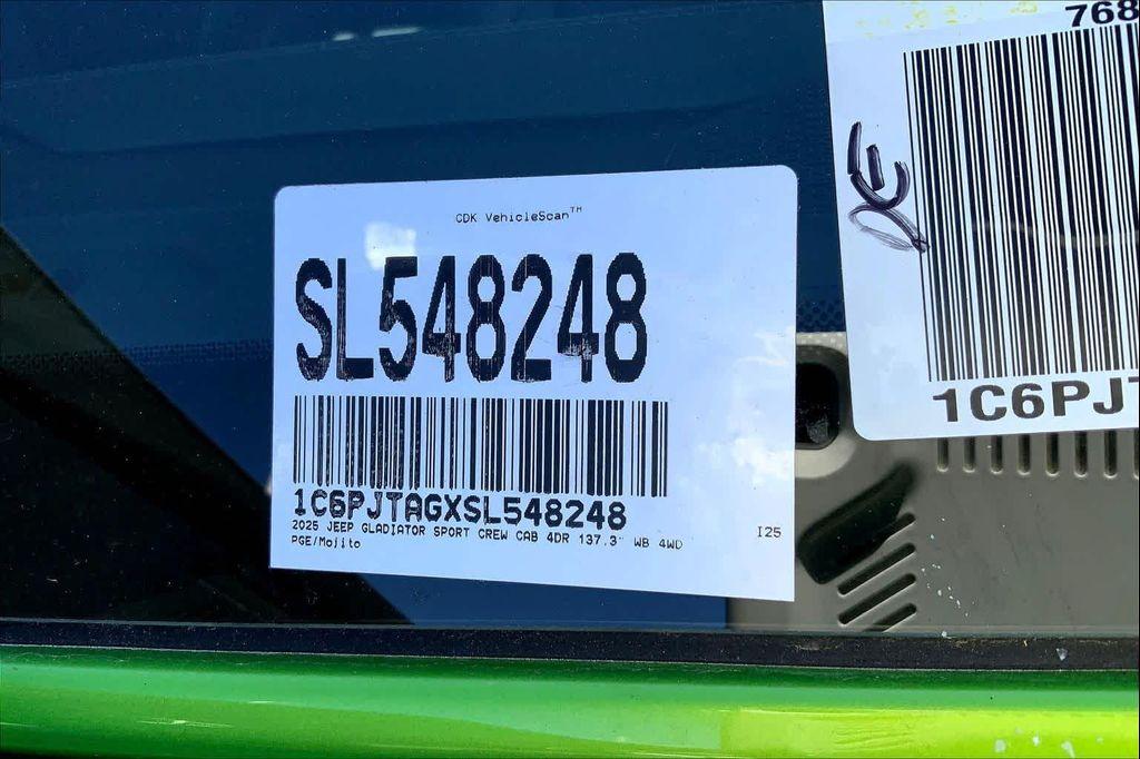 new 2025 Jeep Gladiator car, priced at $46,445
