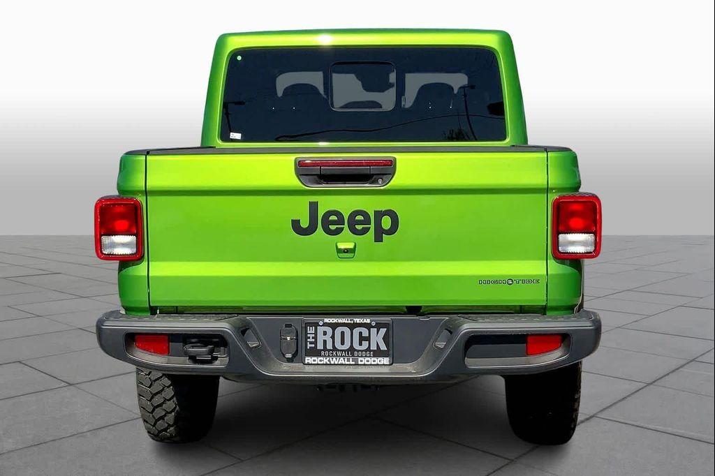 new 2025 Jeep Gladiator car, priced at $46,445