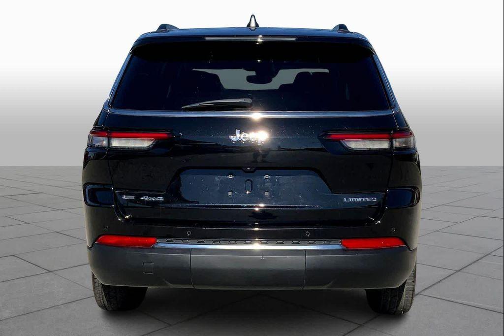 used 2021 Jeep Grand Cherokee L car, priced at $28,995