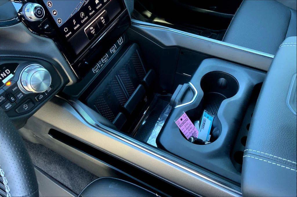 new 2025 Ram 1500 car, priced at $69,359
