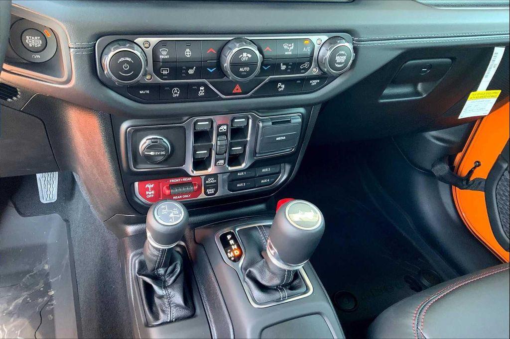 new 2025 Jeep Wrangler car, priced at $72,255