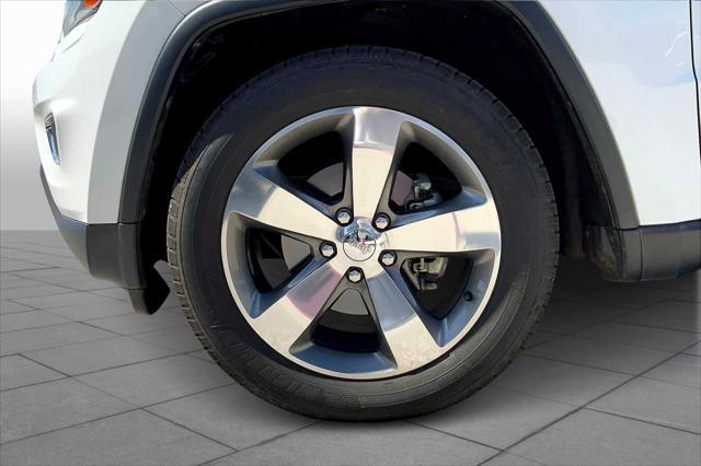 used 2015 Jeep Grand Cherokee car, priced at $11,499