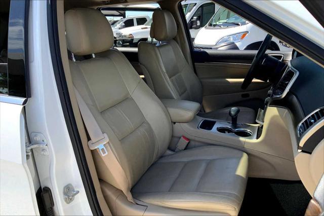 used 2015 Jeep Grand Cherokee car, priced at $11,499