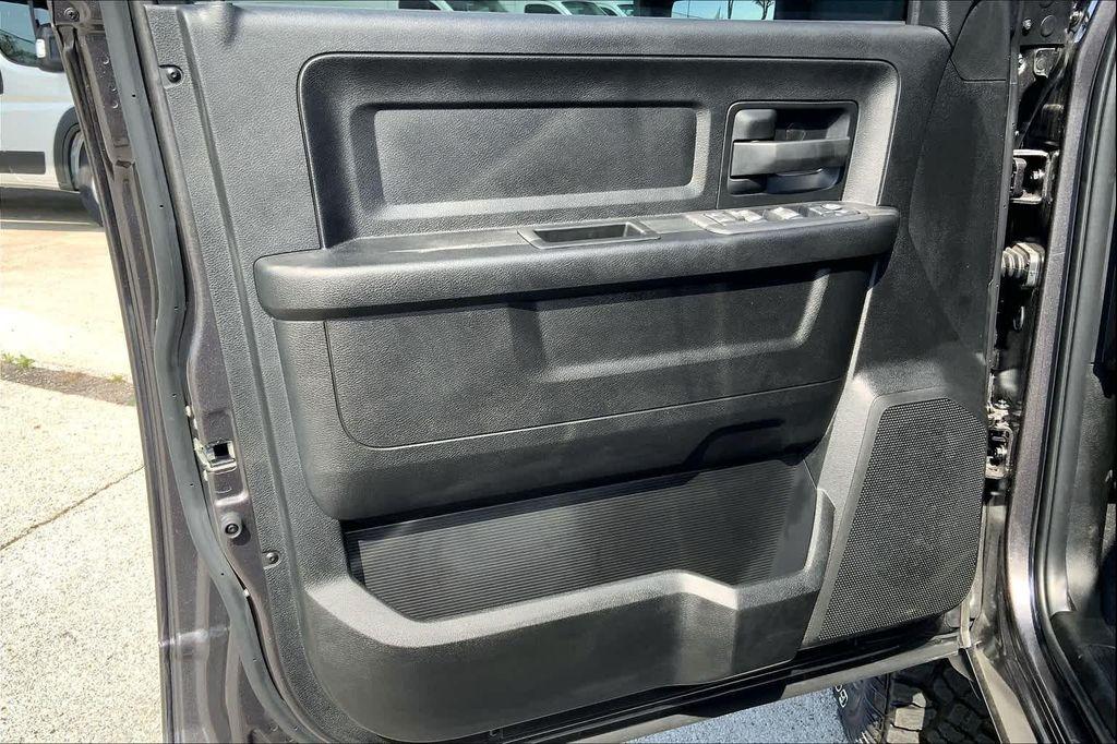 new 2025 Ram 2500 car, priced at $61,073