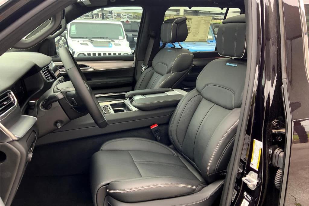 new 2023 Jeep Grand Wagoneer car, priced at $88,550