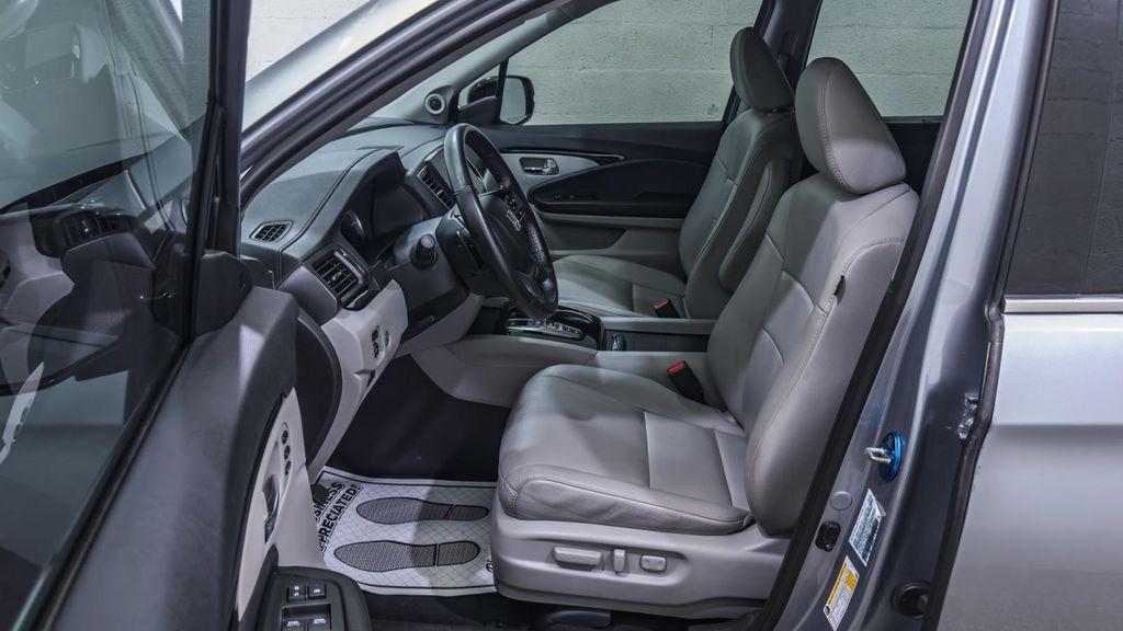 used 2021 Honda Pilot car, priced at $29,995