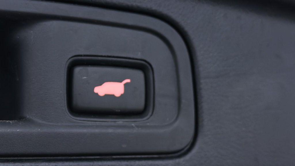 used 2021 Honda Pilot car, priced at $29,995