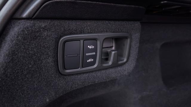 used 2019 Lamborghini Urus car, priced at $159,995