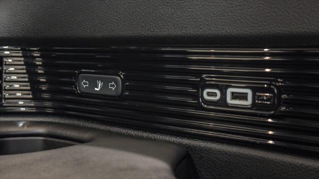 used 2022 Jeep Grand Wagoneer car, priced at $50,995