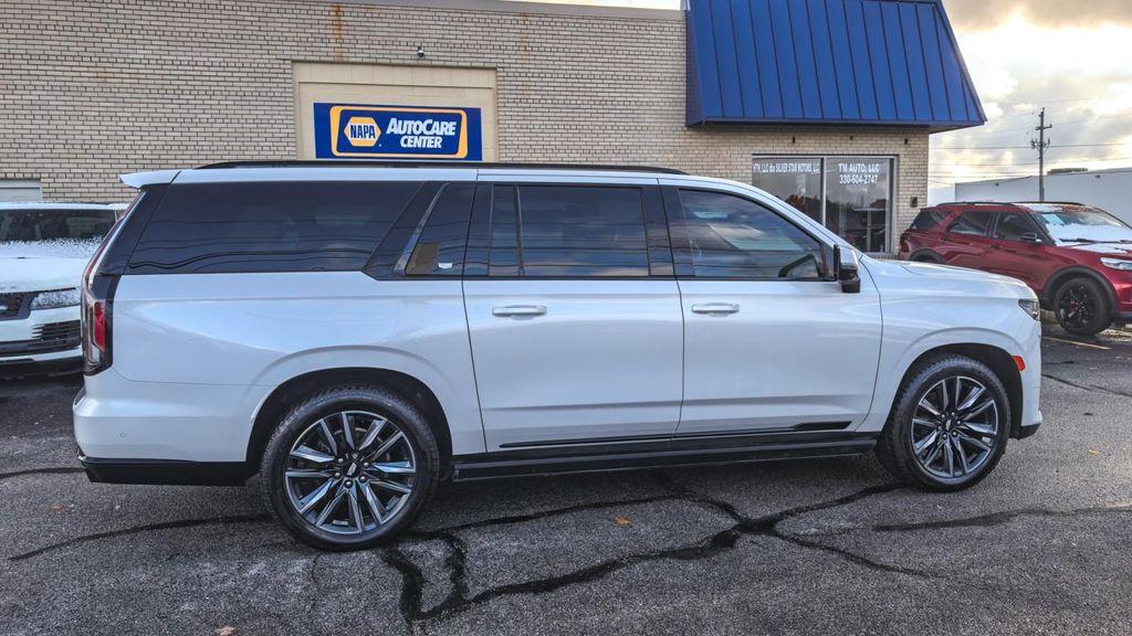 used 2022 Cadillac Escalade ESV car, priced at $66,995