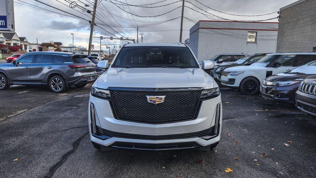used 2022 Cadillac Escalade ESV car, priced at $66,995