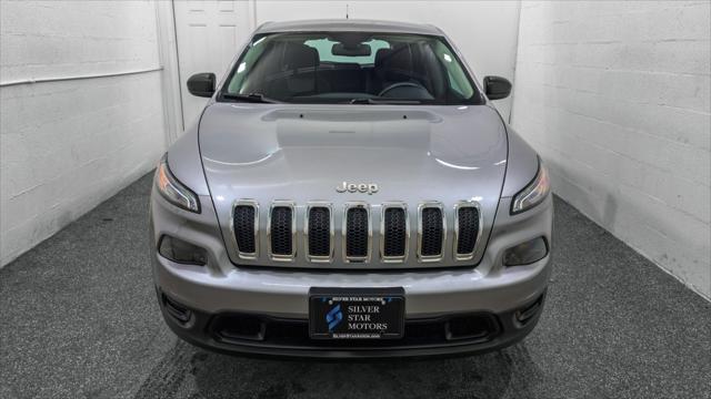 used 2016 Jeep Cherokee car, priced at $12,495