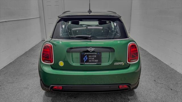 used 2022 MINI Hardtop car, priced at $16,995