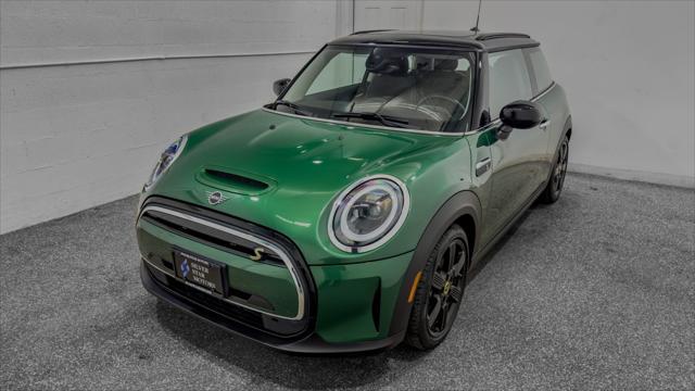 used 2022 MINI Hardtop car, priced at $16,995