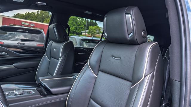 used 2021 Cadillac Escalade ESV car, priced at $61,995