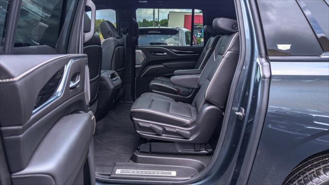 used 2021 Cadillac Escalade ESV car, priced at $61,995