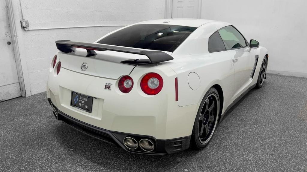 used 2014 Nissan GT-R car, priced at $76,995