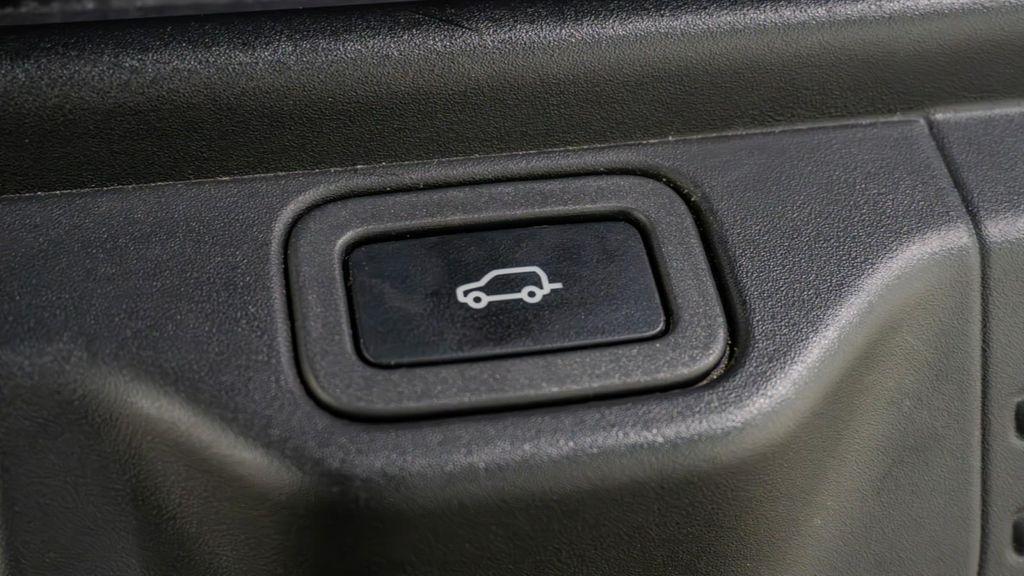 used 2021 Land Rover Range Rover car, priced at $58,995