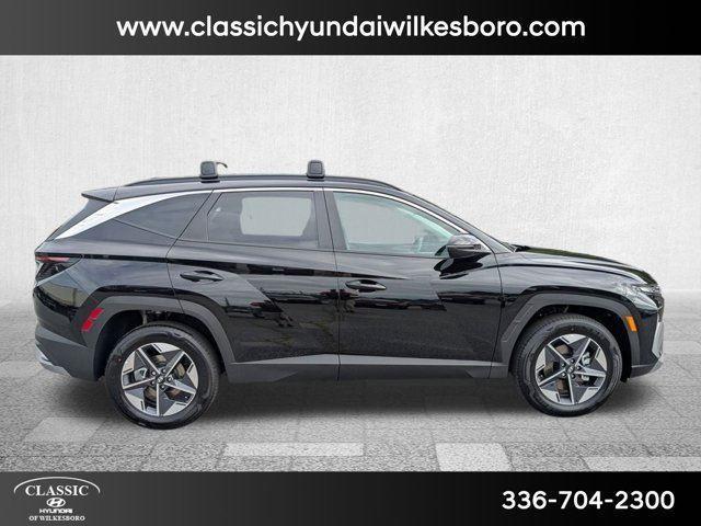 new 2025 Hyundai TUCSON Hybrid car, priced at $38,101