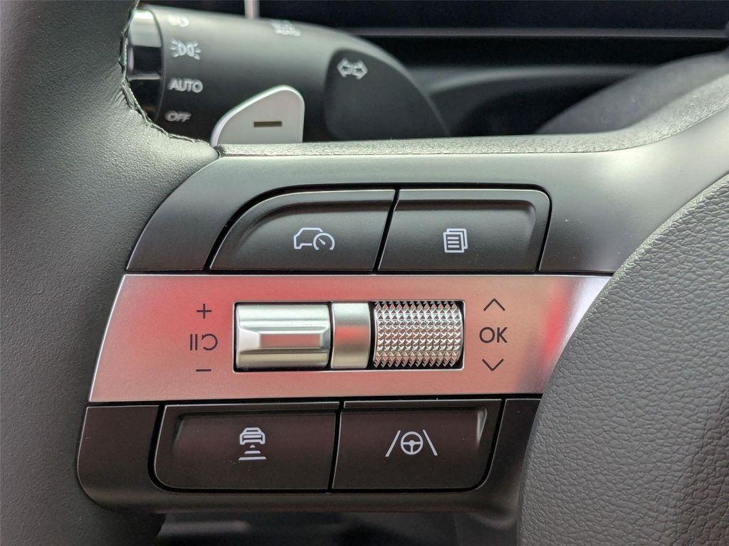 new 2025 Hyundai TUCSON Hybrid car, priced at $42,282