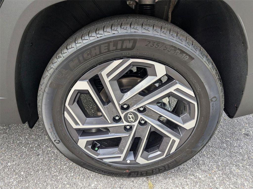 new 2025 Hyundai TUCSON Hybrid car, priced at $42,282