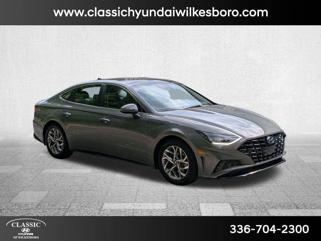 used 2022 Hyundai Sonata car, priced at $17,999