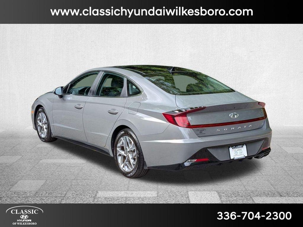 used 2022 Hyundai Sonata car, priced at $17,999