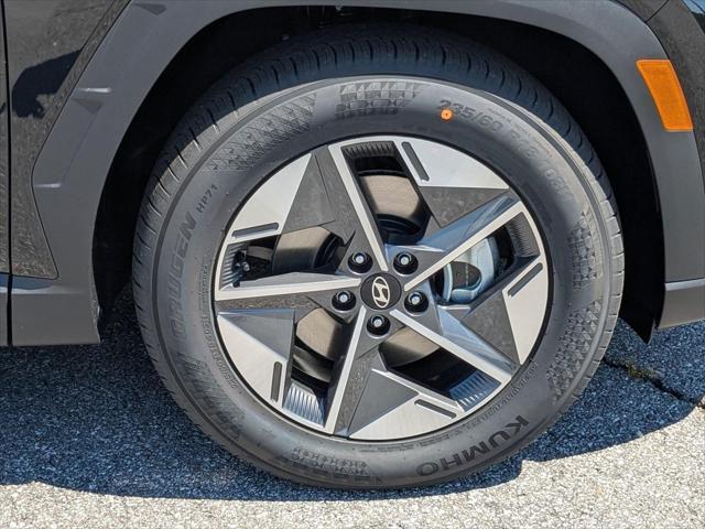 new 2025 Hyundai Tucson car, priced at $33,528