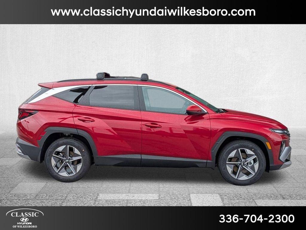 new 2025 Hyundai Tucson car, priced at $32,195