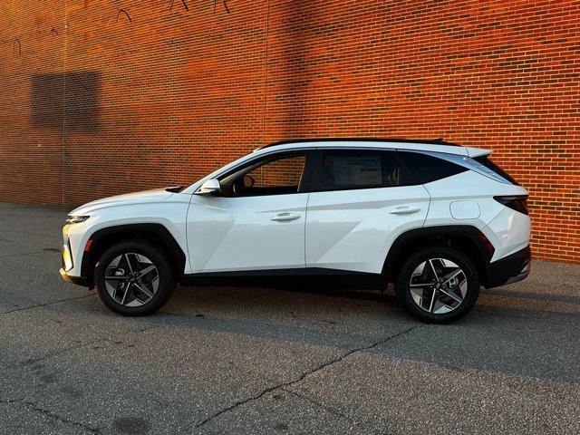 new 2025 Hyundai Tucson car, priced at $34,000