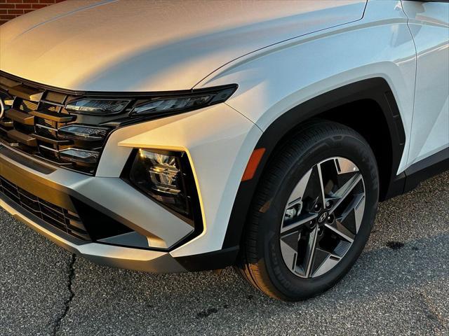 new 2025 Hyundai Tucson car, priced at $36,000