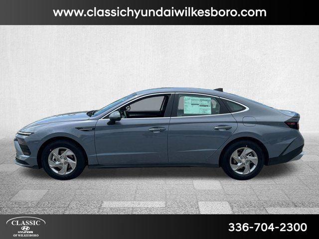 new 2025 Hyundai Sonata car, priced at $27,800