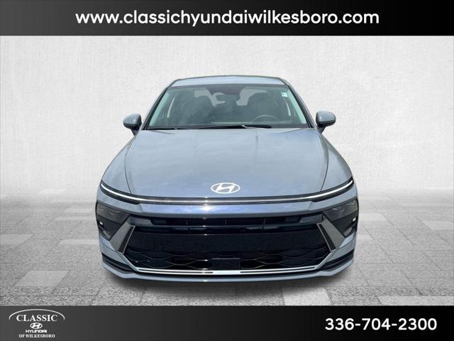 new 2025 Hyundai Sonata car, priced at $27,800