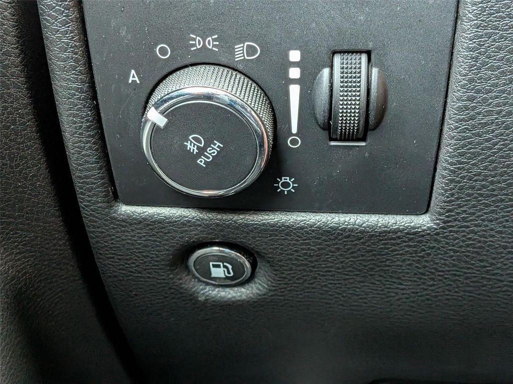 used 2021 Jeep Grand Cherokee car, priced at $20,999