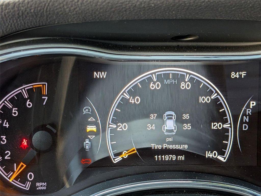 used 2021 Jeep Grand Cherokee car, priced at $20,999