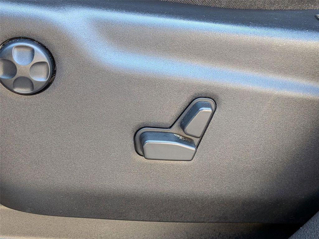 used 2021 Jeep Grand Cherokee car, priced at $20,999