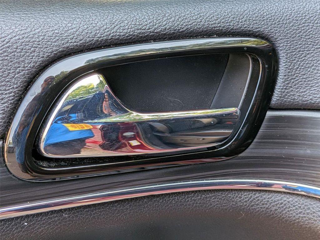 used 2021 Jeep Grand Cherokee car, priced at $20,999