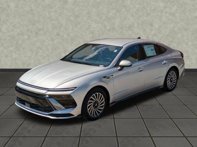 new 2024 Hyundai Sonata Hybrid car, priced at $30,842