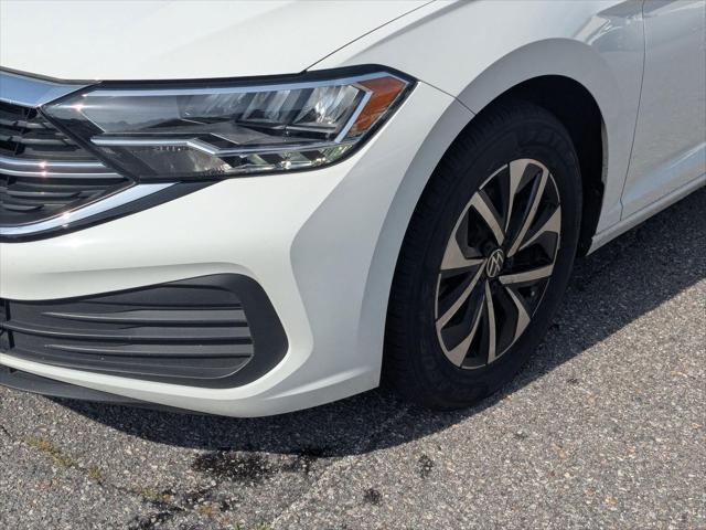 used 2024 Volkswagen Jetta car, priced at $19,599