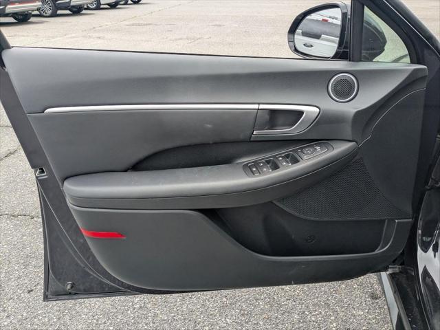 used 2024 Hyundai Sonata Hybrid car, priced at $25,999