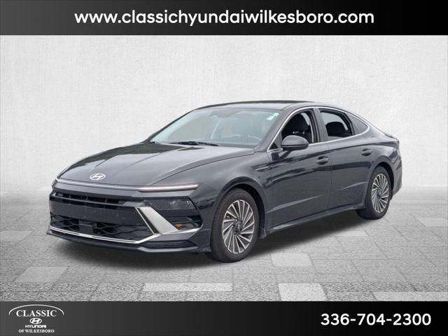used 2024 Hyundai Sonata Hybrid car, priced at $25,999