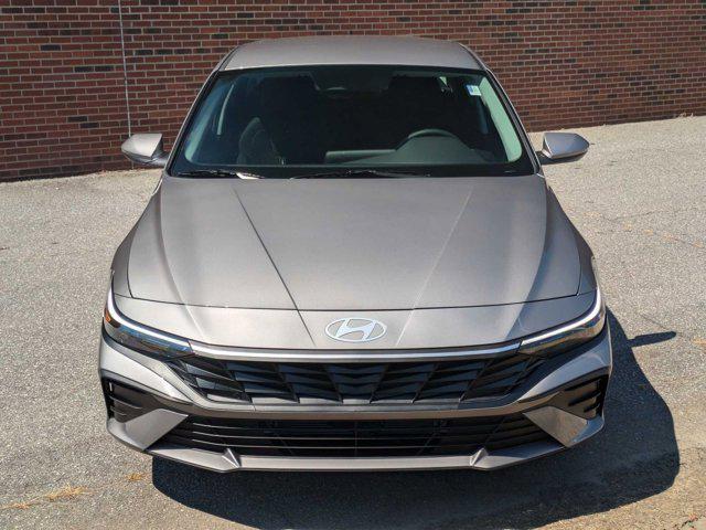 new 2024 Hyundai Elantra HEV car, priced at $24,365