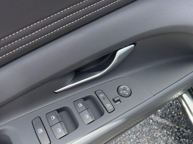new 2025 Hyundai Elantra car, priced at $28,583