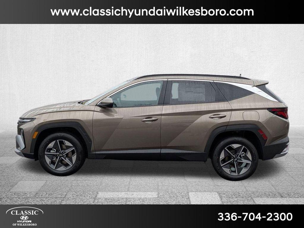 new 2026 Hyundai TUCSON Hybrid car, priced at $36,165