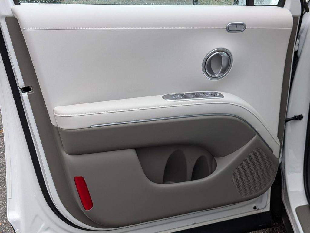 new 2026 Hyundai SANTA FE HEV car, priced at $50,275