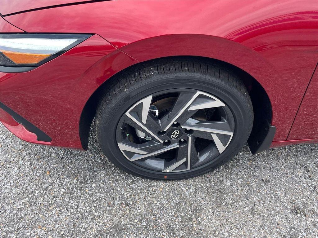 new 2025 Hyundai ELANTRA HEV car, priced at $28,370