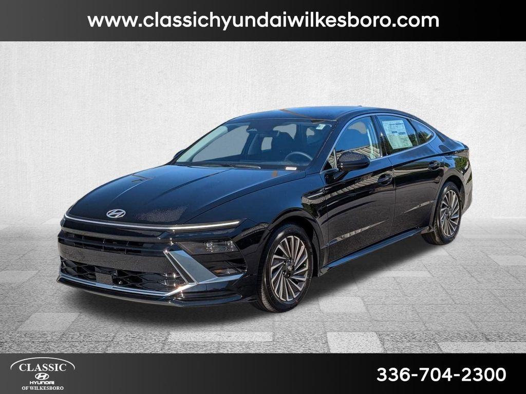new 2025 Hyundai Sonata Hybrid car, priced at $31,536