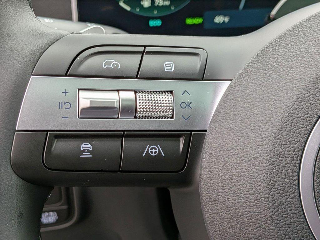 new 2026 Hyundai TUCSON Hybrid car, priced at $44,245